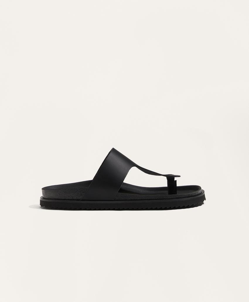 Сандалии из кожи с деталью t-образной вырезки