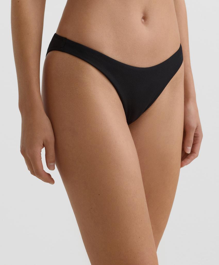 Плавки бикини средней посадки пике U-образной формы