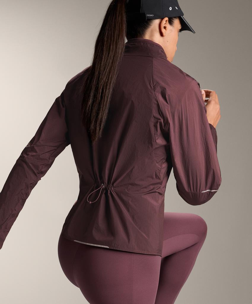 Ветровка для бега со водоотталкивающим покрытием