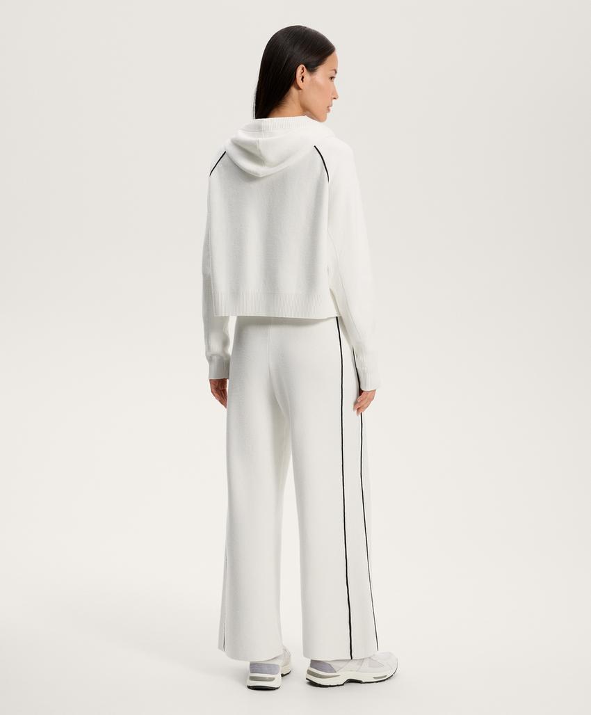 Прямые вязаные брюки с контрастным кантом