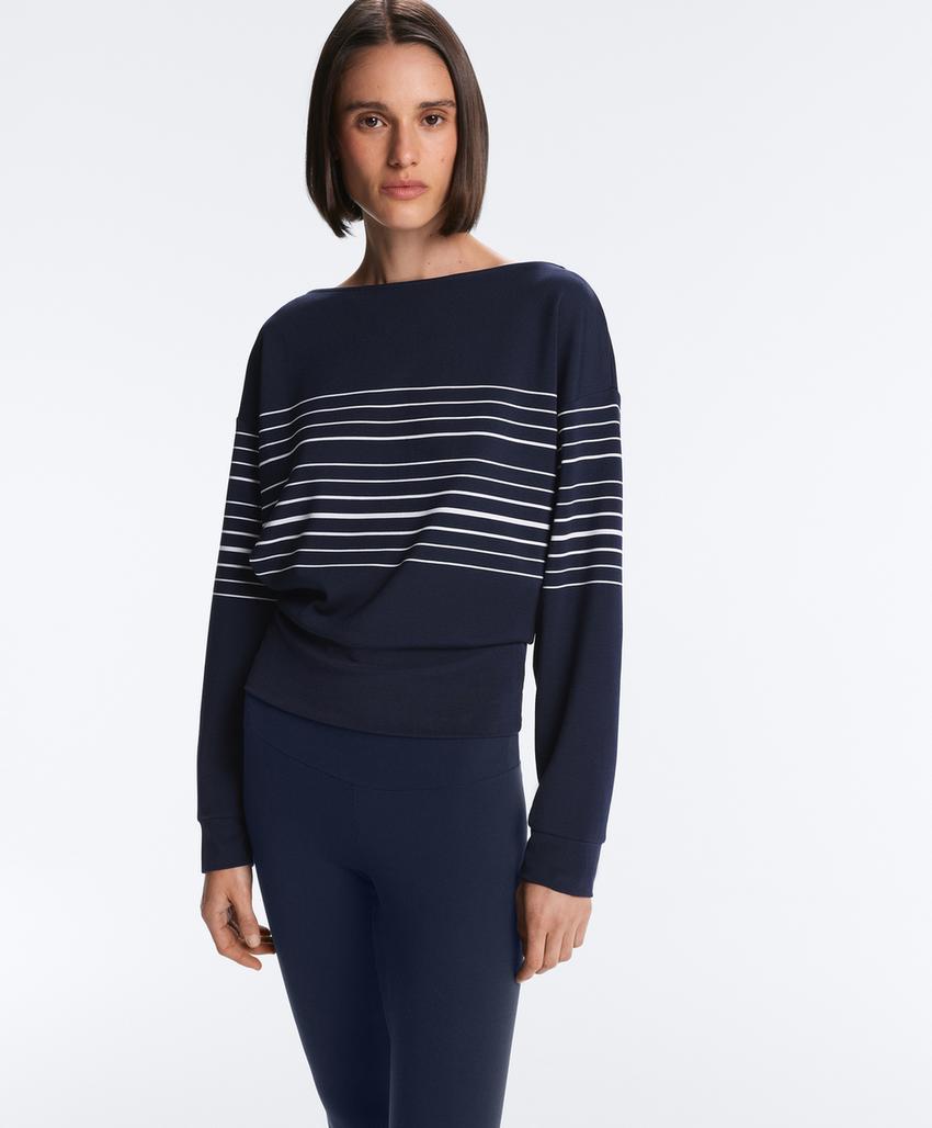 Полосатая толстовка-тельняшка из мягкого модала