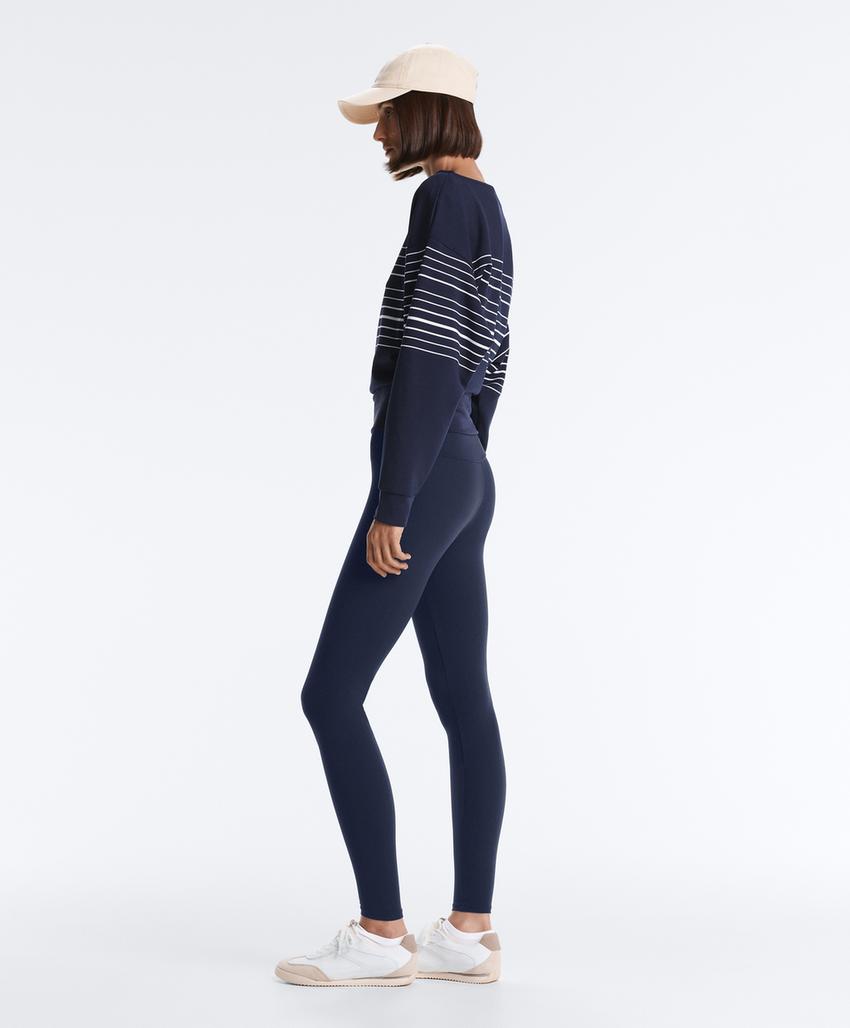 Полосатая толстовка-тельняшка из мягкого модала