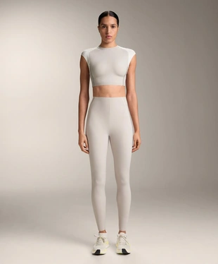 Купить OYSHO HIGH-RISE COMPRESSIVE REFLECTIVE CORE CONTROL ANKLE-LENGTH LEGGINGS