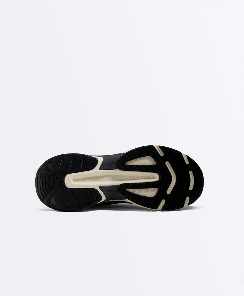 Кроссовки в стиле Running