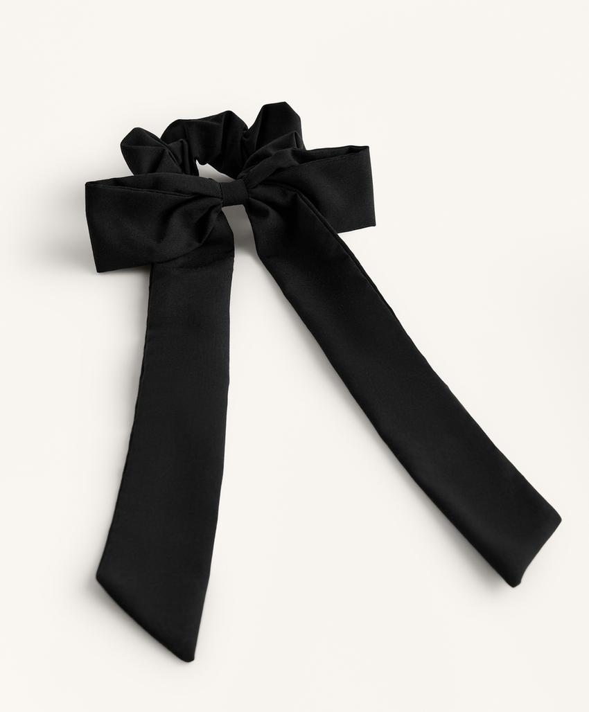 2 резинки для волос с бантом