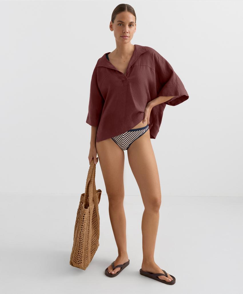 Топ бикини с треугольными чашками в рельефную полоску с окантовкой