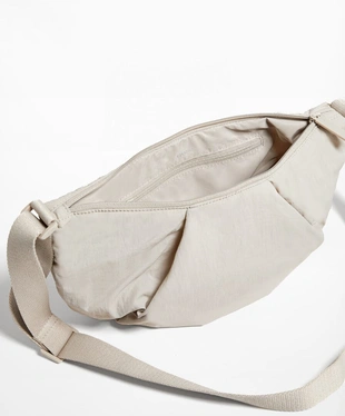 Стеганая мини-сумка с плечевым ремнем- Заказать в России