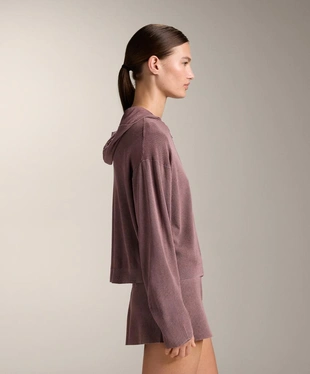 Куртка из вязаного трикотажа в рубчик с капюшоном- Заказать в России