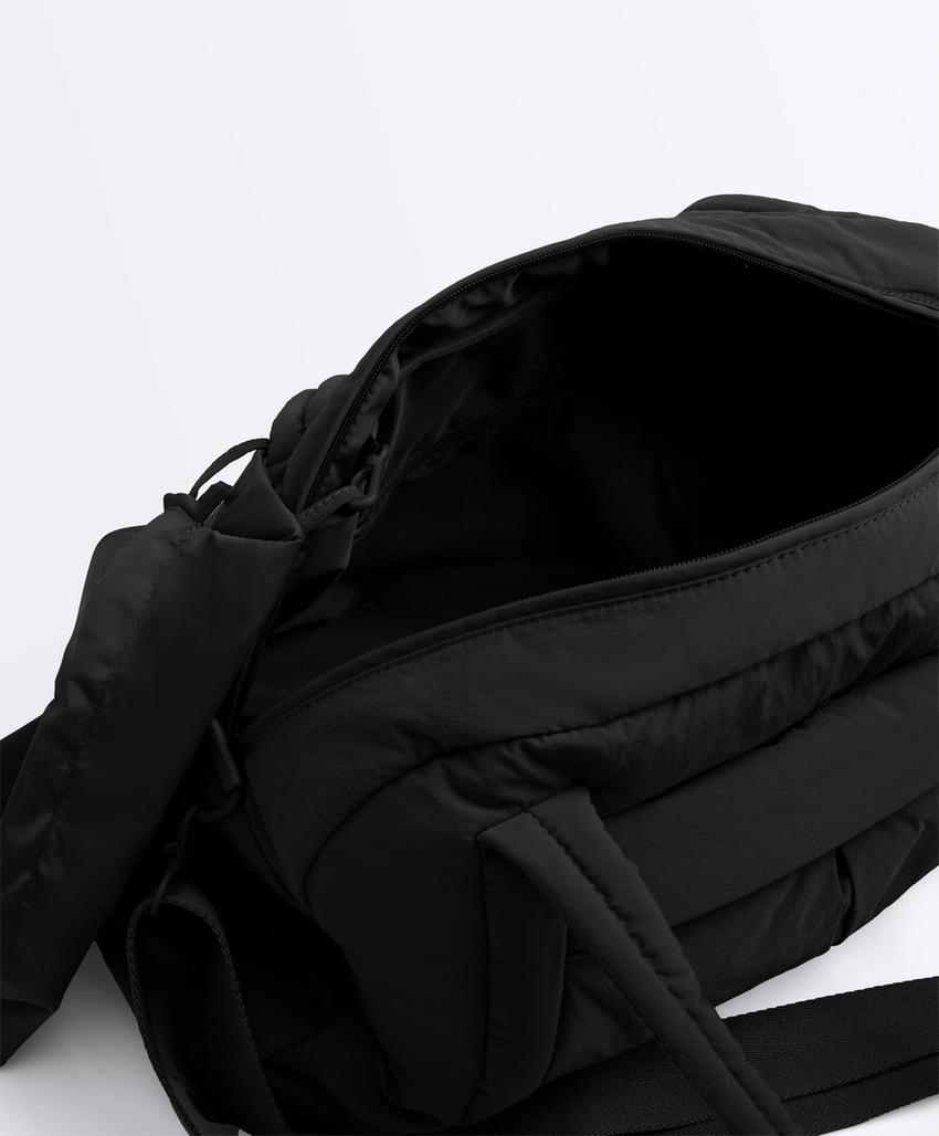 Спортивная сумка с мягкими накладками