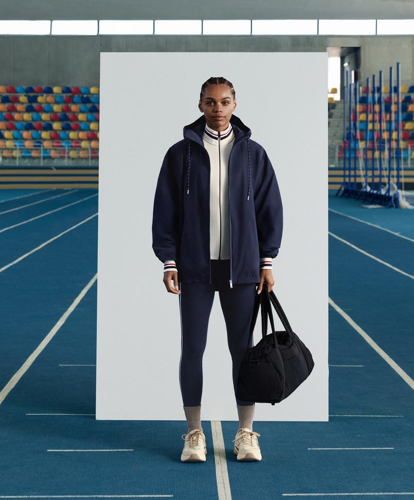 Спортивная сумка с мягкими накладками