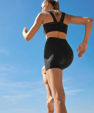 HOT PANT с завышенной талией COMPRESSIVE с карманом, 10 см- Заказать в России