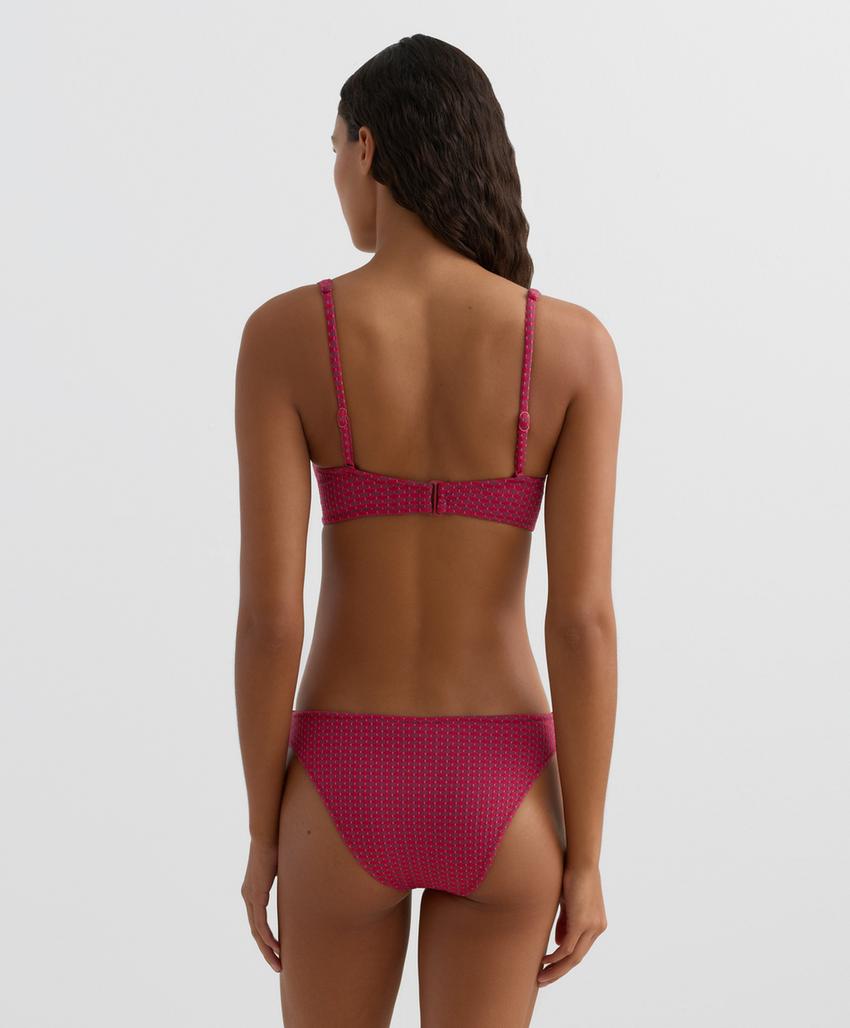 Бюстье с геометрическим жаккардовым узором на шее