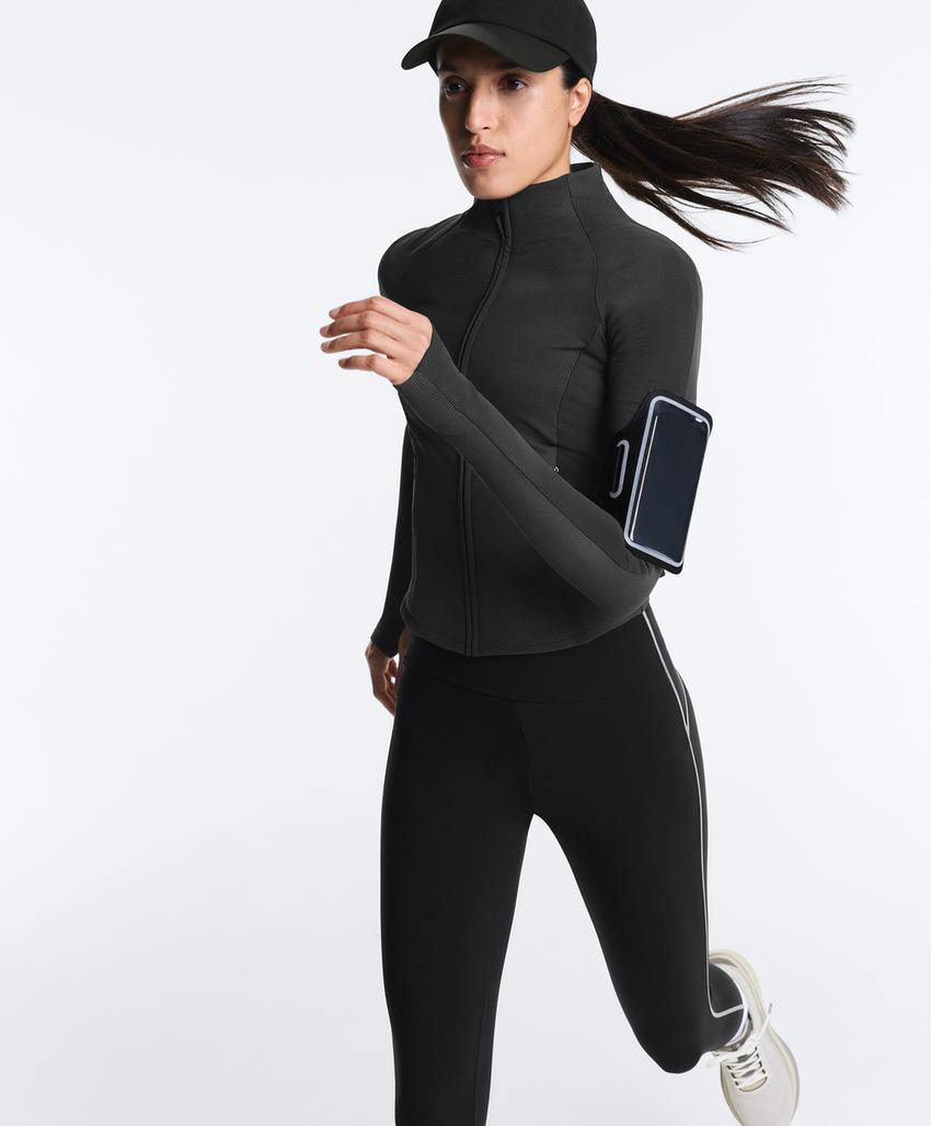 Light warm reflective technical jacket