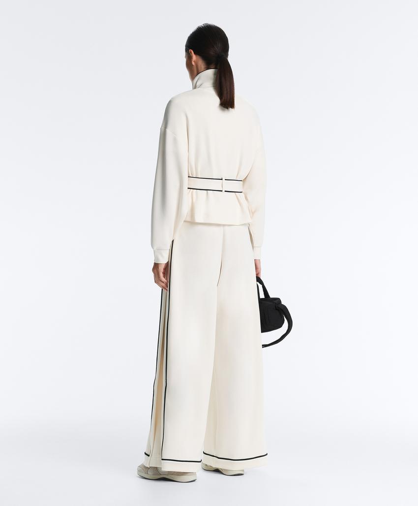 Куртка с контрастным Piping из мягкого модала