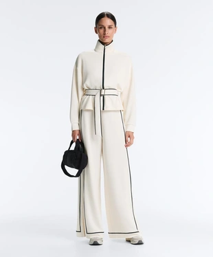 Куртка с контрастным PIPING из мягкого модала- Заказать в России