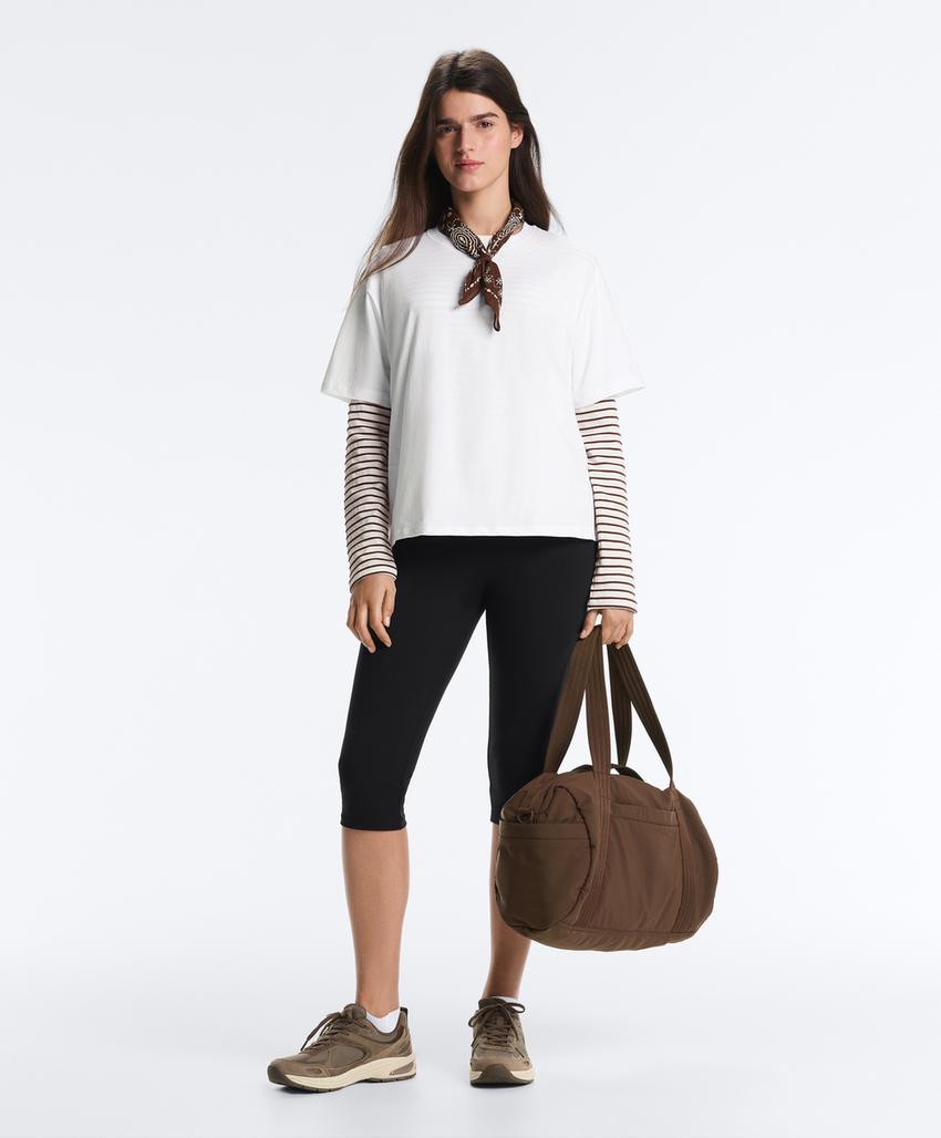 T-shirt boxy manga curta mistura algodão