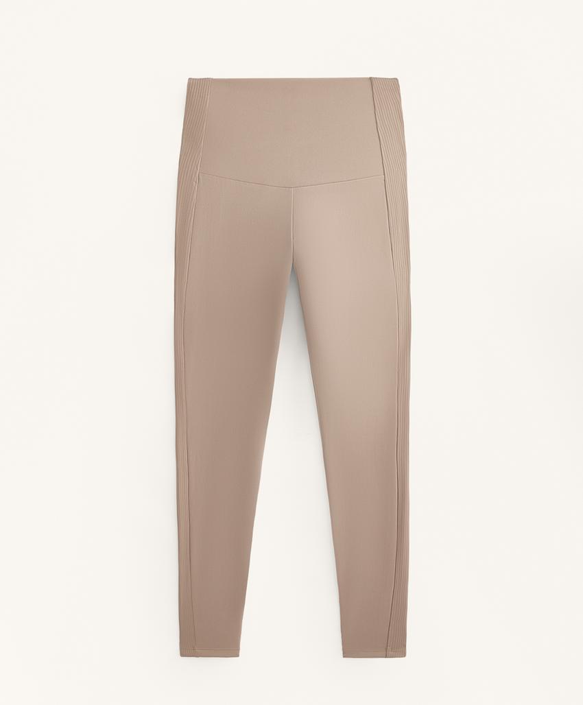 Леггинсы comfortlux с высокой талией и длиной до щиколотки из ребристого материала