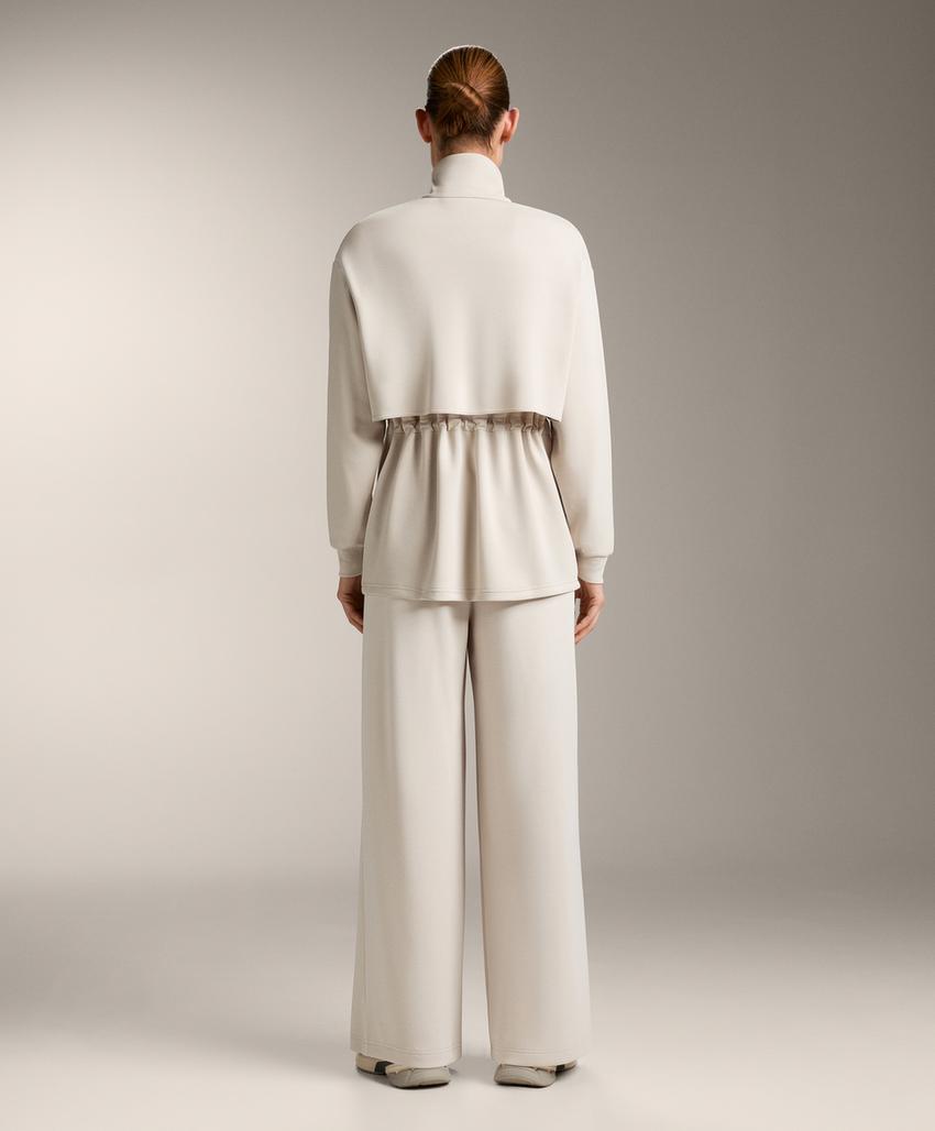 Прямые брюки с рельефным швом из модала с мягкой отделкой