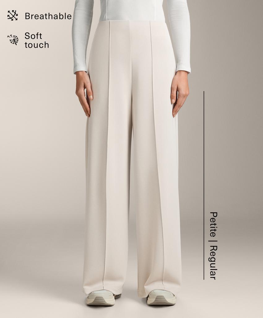 Прямые брюки с рельефным швом из модала с мягкой отделкой