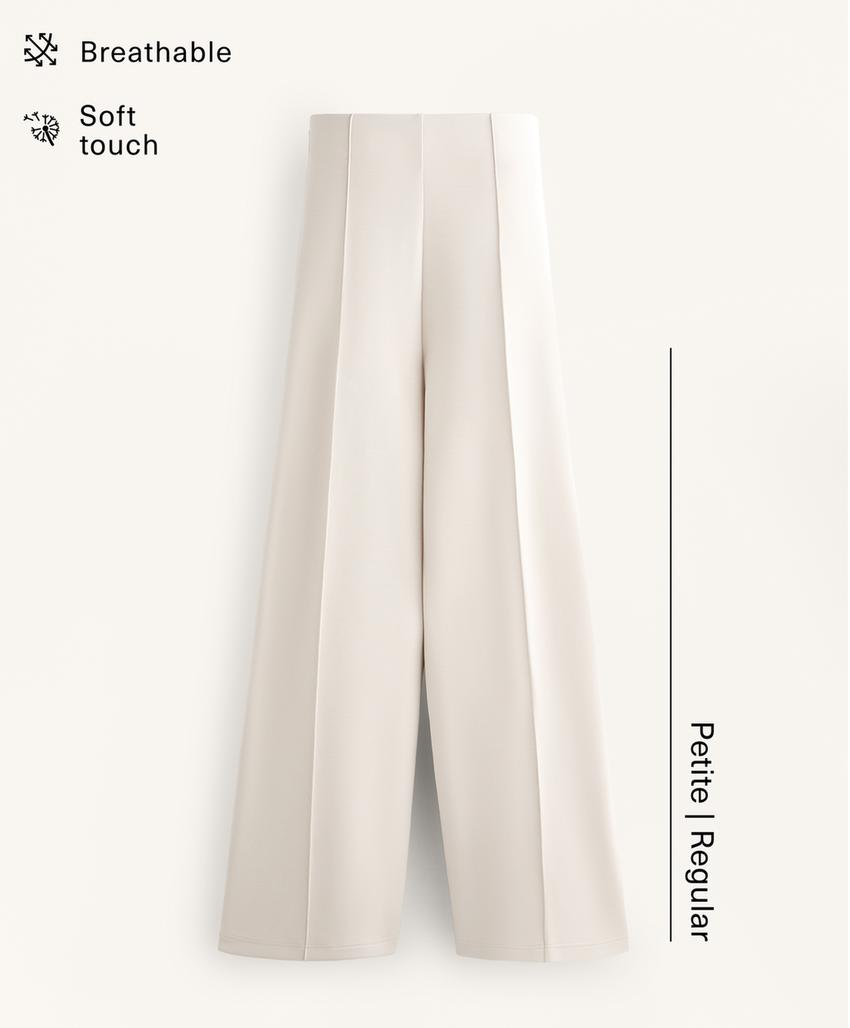 Прямые брюки с рельефным швом из модала с мягкой отделкой