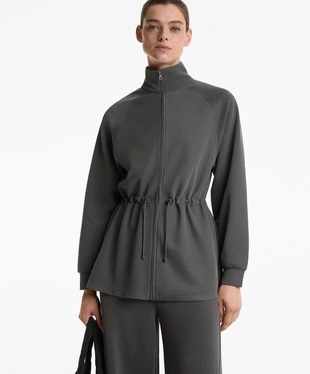 Длинная куртка в рубчик с регулируемым поясом из модала- Заказать в России