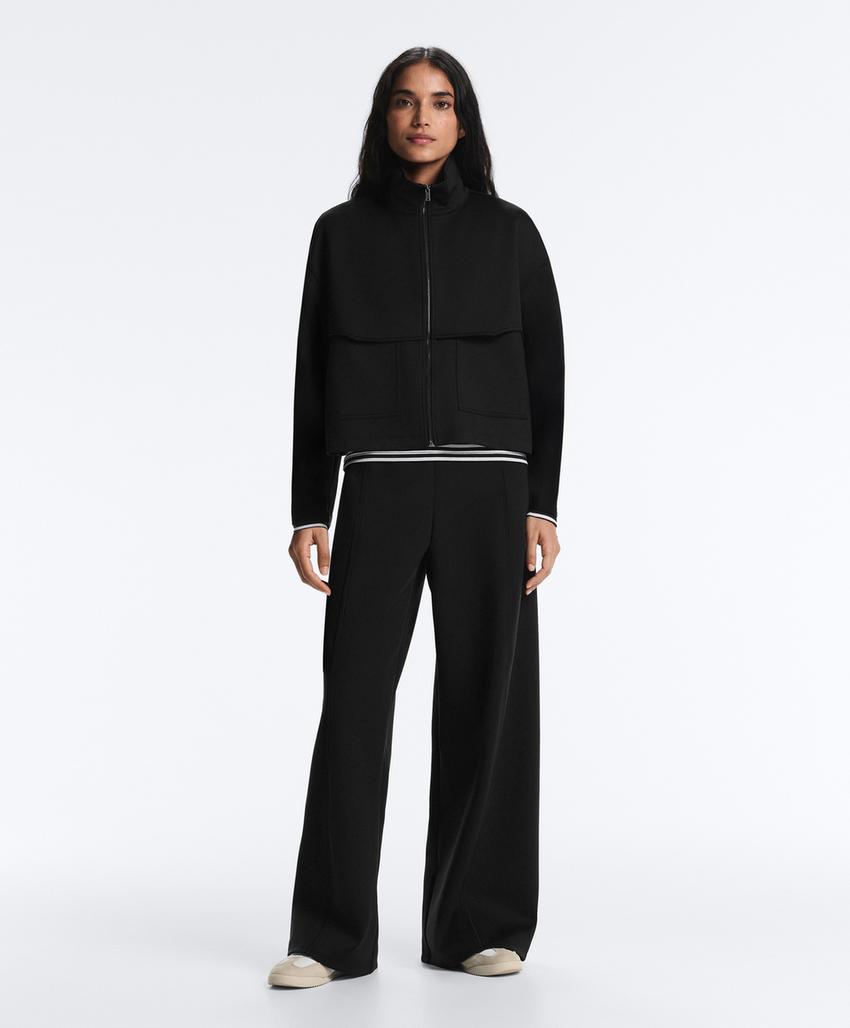 Объемная куртка из неопрена