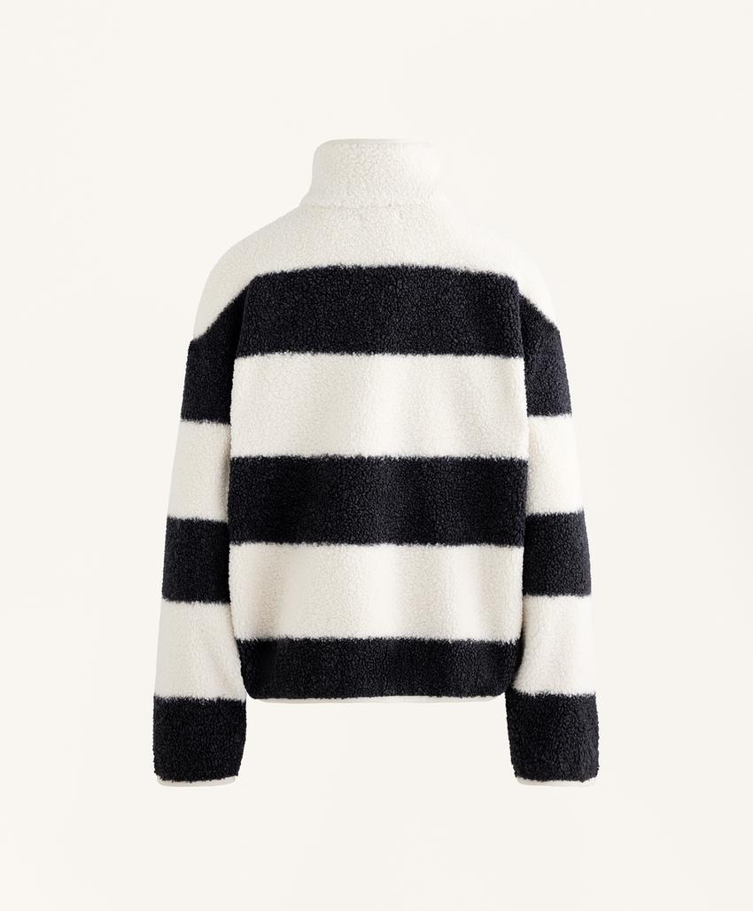 Куртка-бомбер из искусственной овчины в полоску