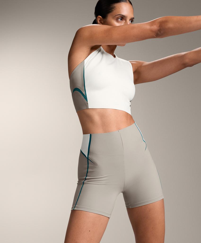 Шорты высокой посадки hot pants с компрессионными линиями и коррекцией фигуры 10 см