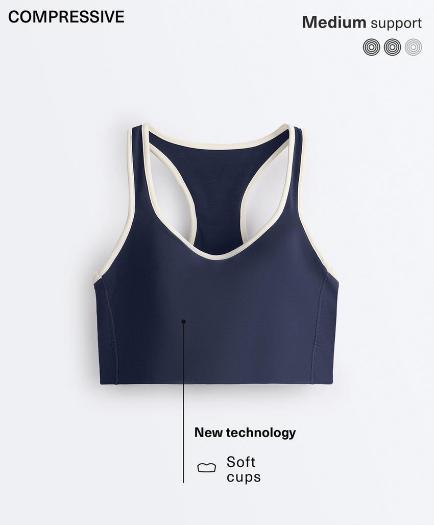 Спортивный топ средней поддержки с резиновыми вкладышами