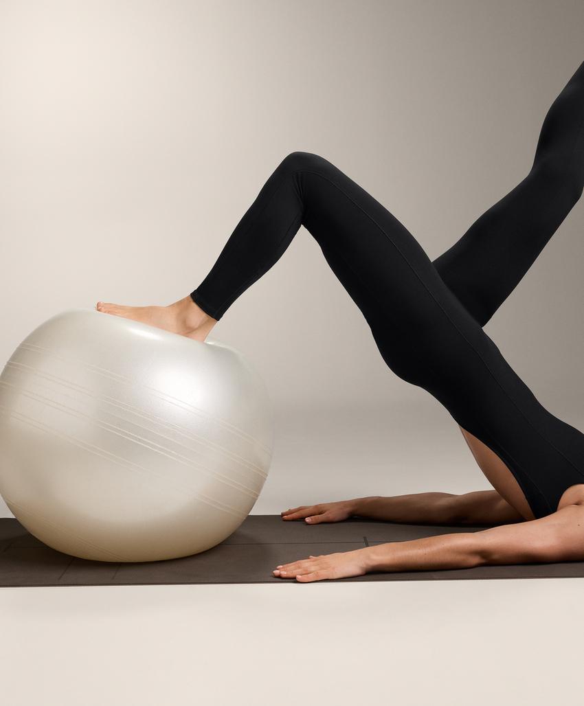 Длинный комбез без рукавов evermove