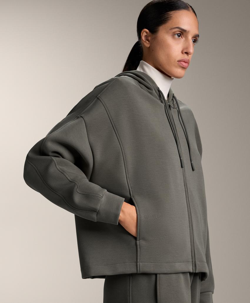 Худи с капюшоном и деталями из ребристого модала