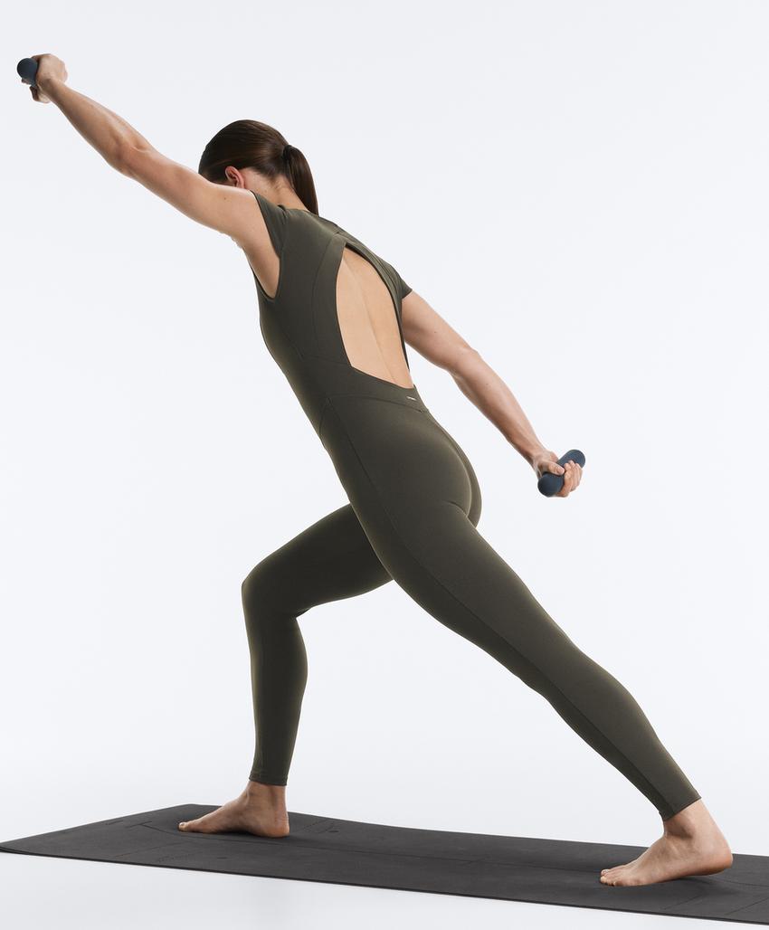 Комбинезон с коротким рукавом evermove