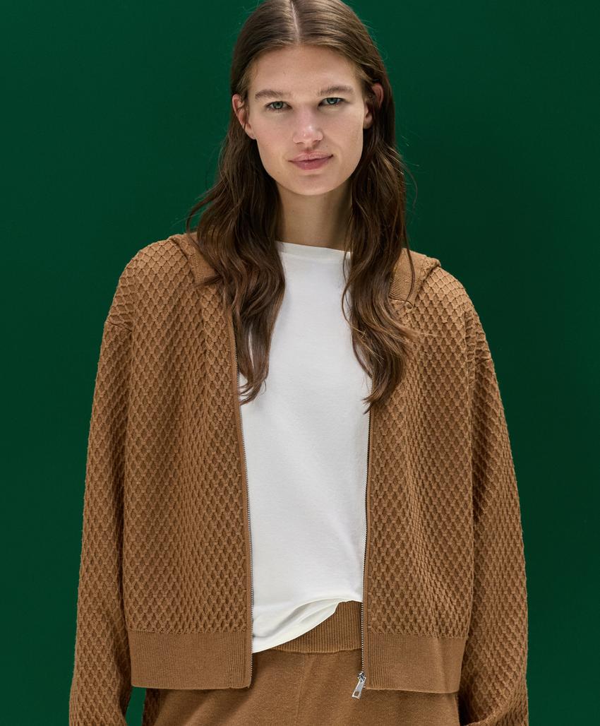 Структурный вязаный кардиган с капюшоном