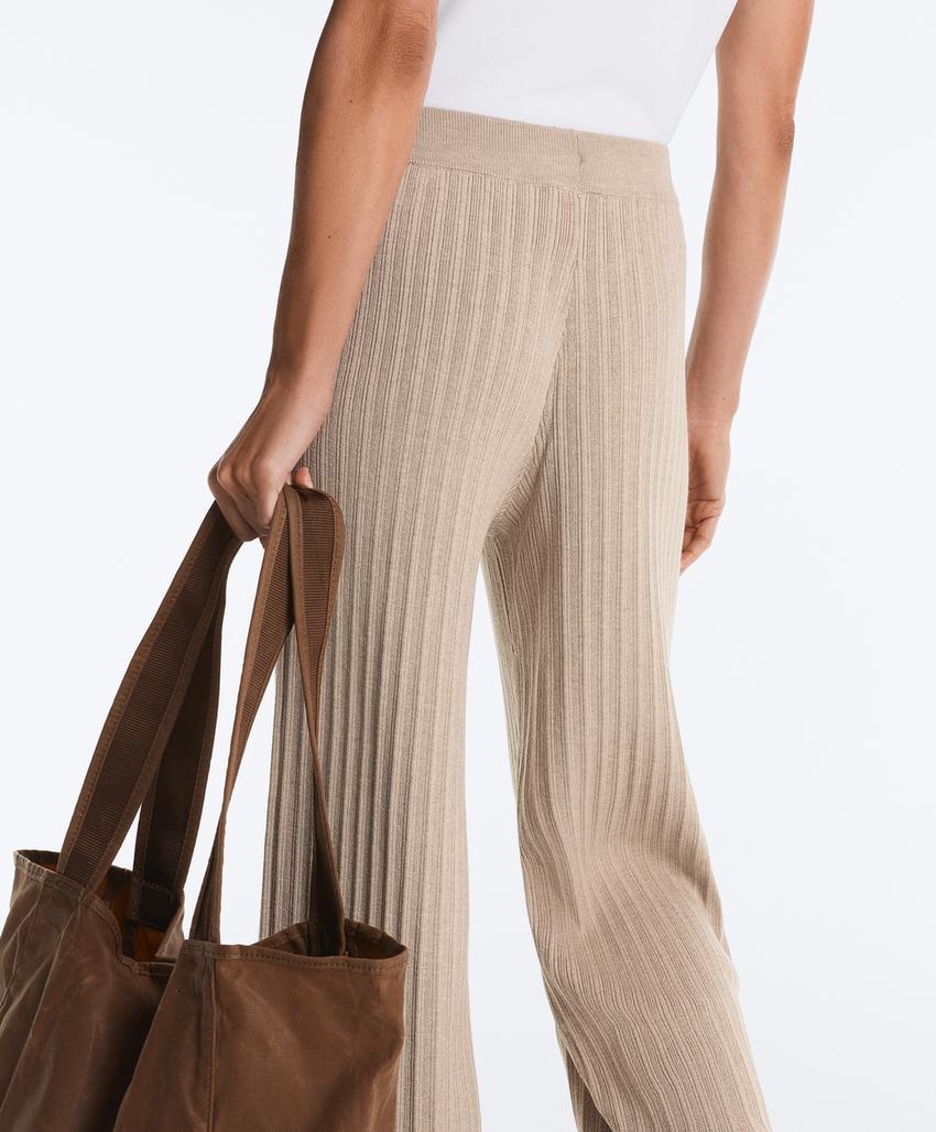 Прямые вязаные брюки в рубчик