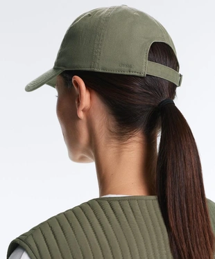 Кепка с эффектом стирки- Заказать в России