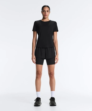 Футболка из технологичной ткани с короткими рукавами- Заказать в России