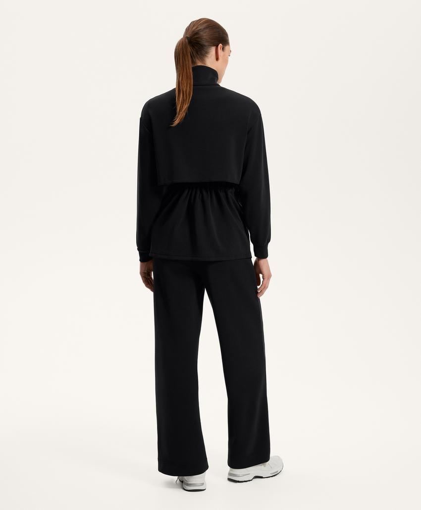 Длинный мягкий пиджак с модалом и карманами