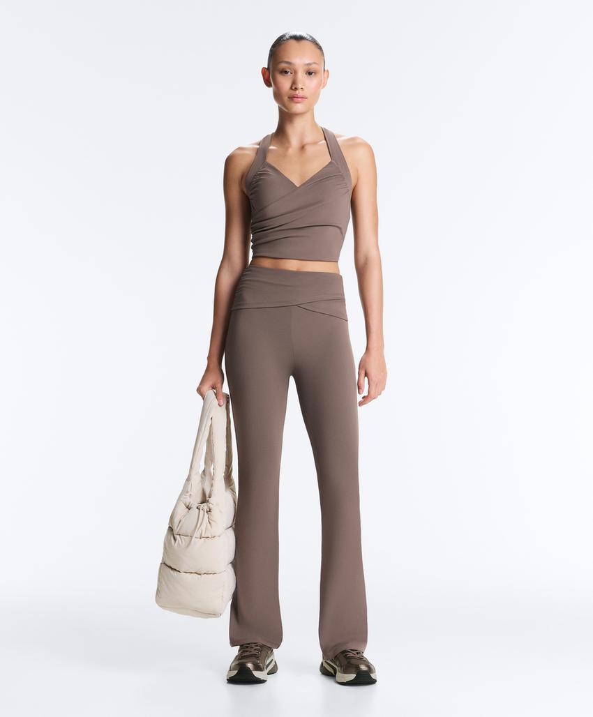 Топ-майка Comfortlux с перекрестными деталями