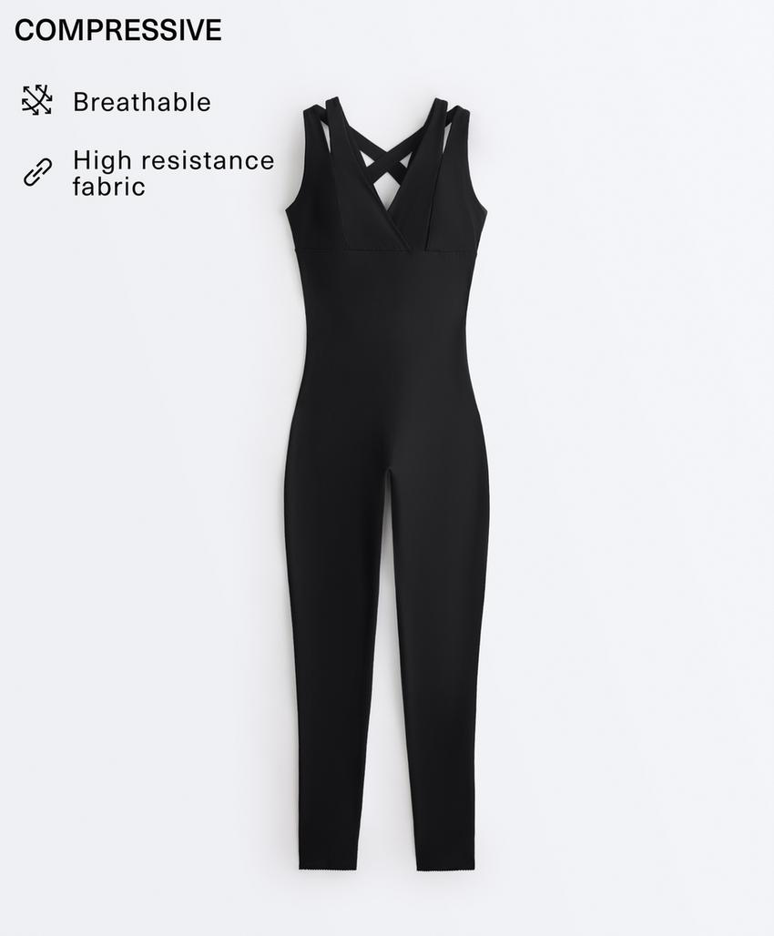 Компрессионный длинный комбинезон с двойными лямками