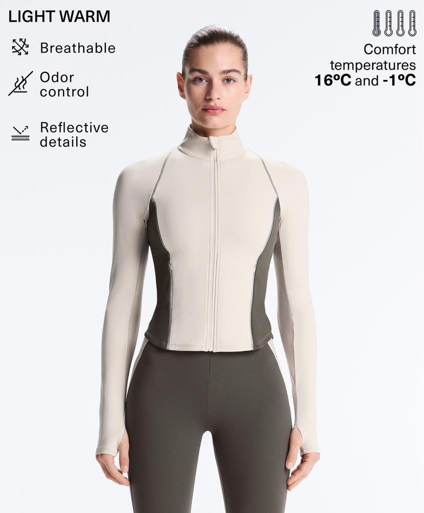 Светлая теплая отражающая техническая куртка