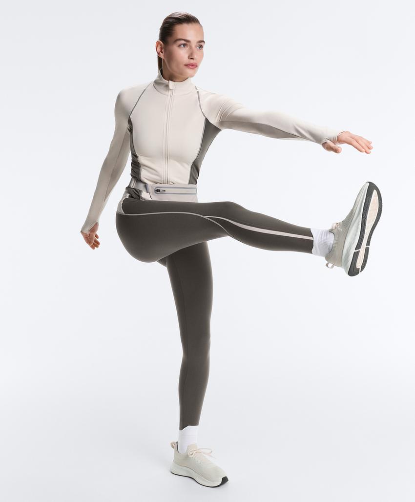 Светлая теплая отражающая техническая куртка