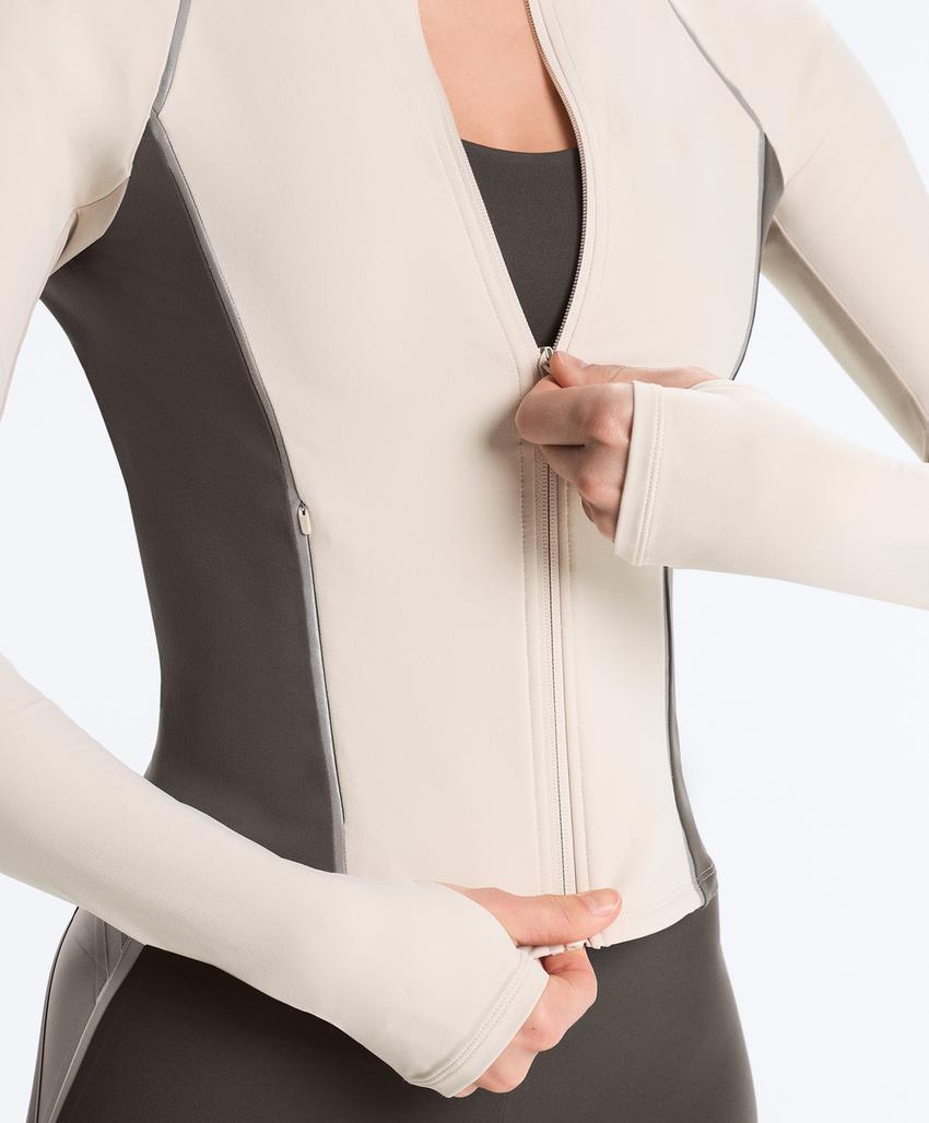 Светлая теплая отражающая техническая куртка