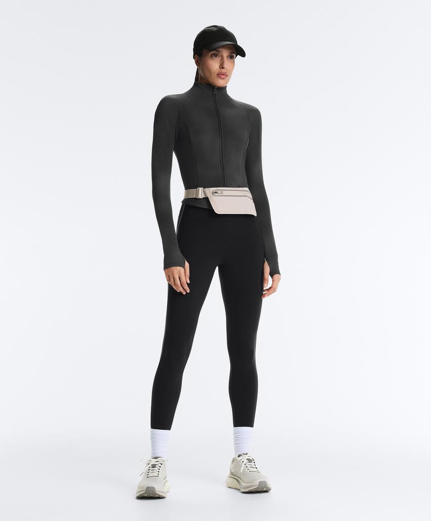 Light warm reflective technical jacket