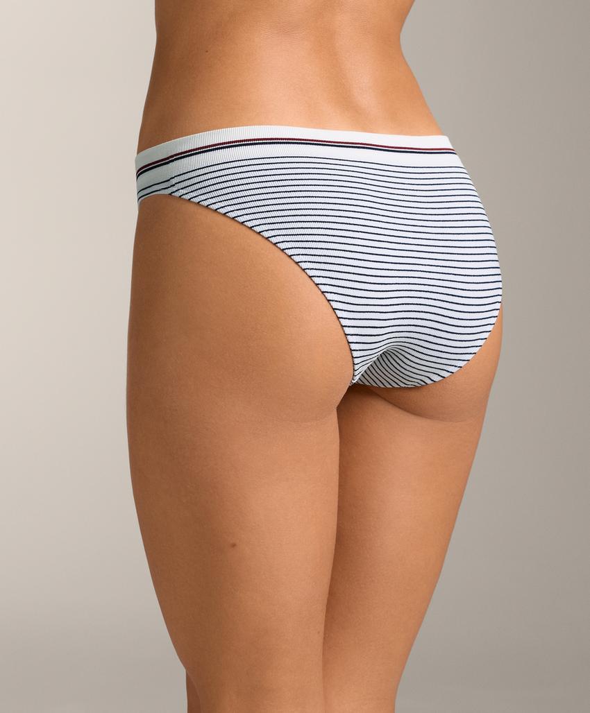 3 классических бесшовных трусов Seamless Rib Soft Touch