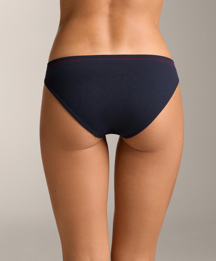 3 классических бесшовных трусов Seamless Rib Soft Touch