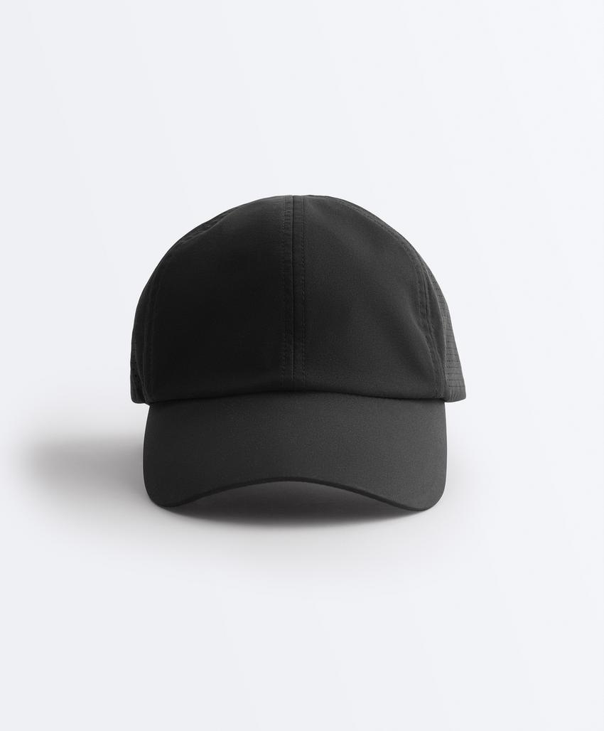 Спортивная кепка