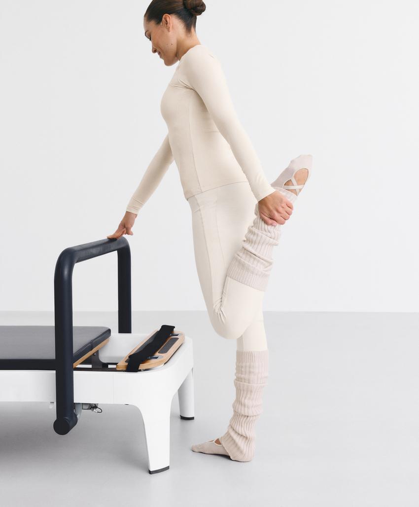 Носки для йоги и пилатес из хлопкового микса с перекрестными ремешками (2 пары)