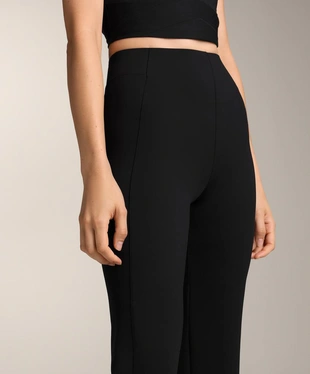 Расклешенные брюки с высокой посадкой и эффектом неопрена- Заказать в России