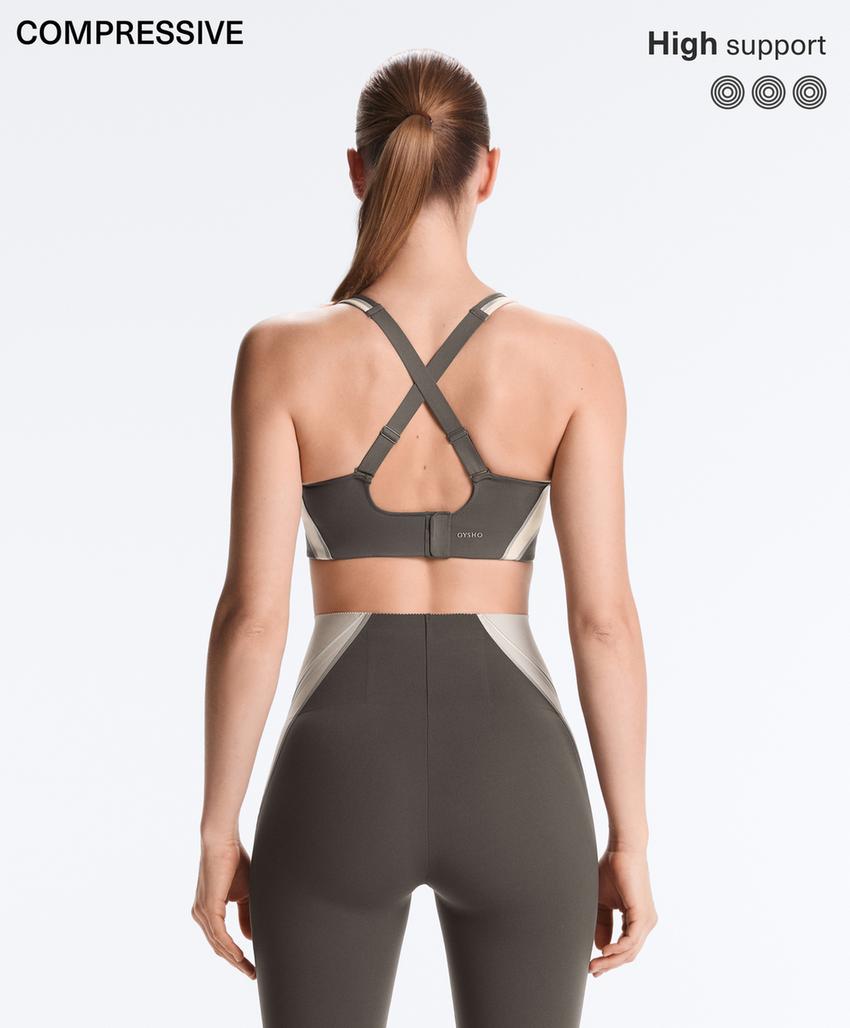 Спортивный топ средней поддержки с компрессией и отражающими элементами