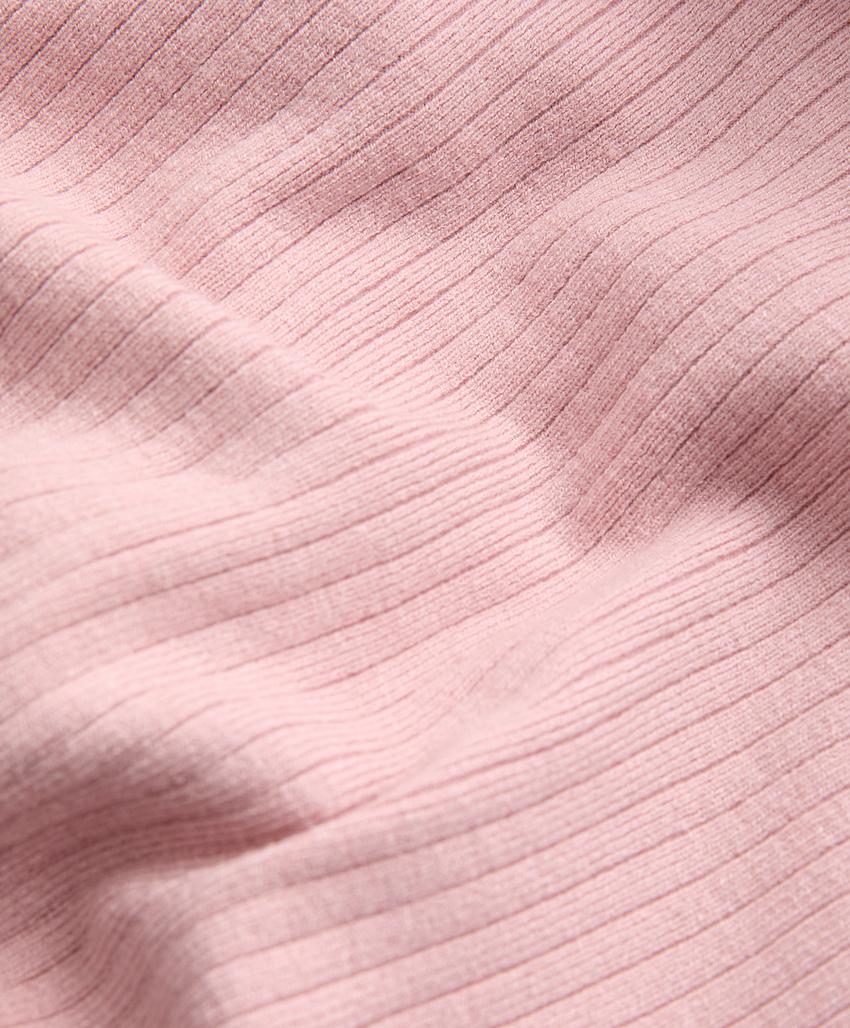 Джемпер с плетением в виде витков